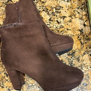 Forever 21 Dark Brown Heeled Boots